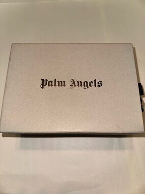 Girls Palm Angels NIB Sneakers